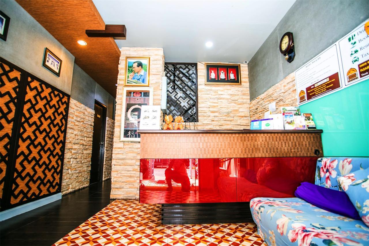 Sino House Patong Hotel Buitenkant foto