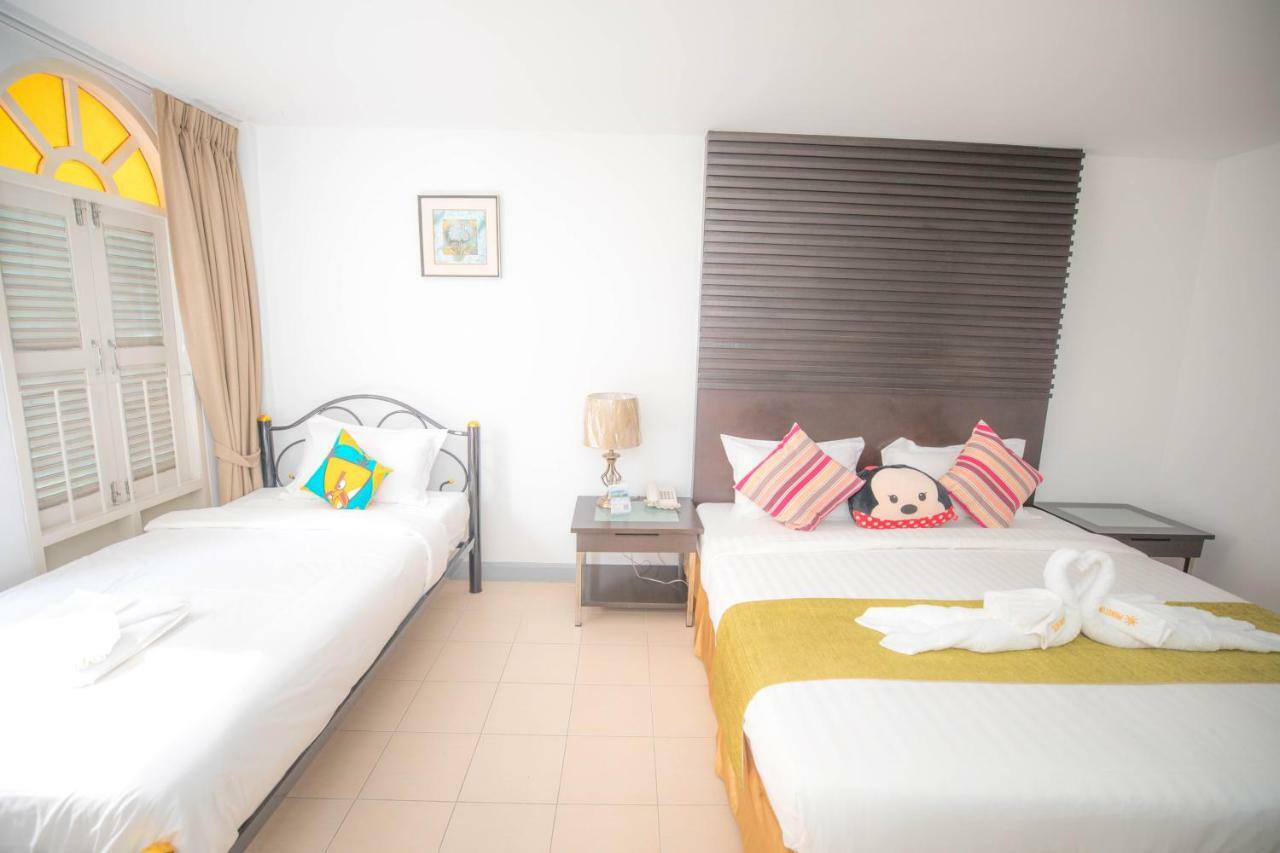 Sino House Patong Hotel Buitenkant foto