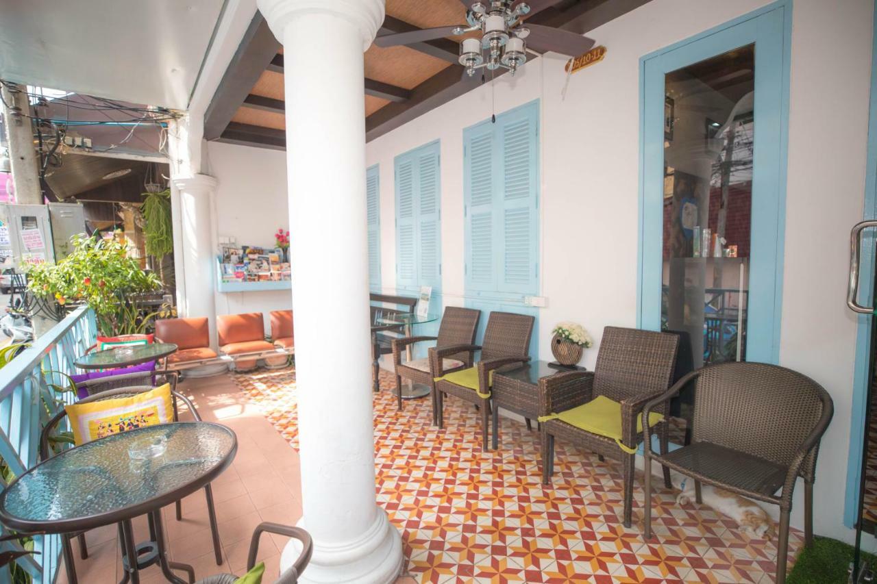 Sino House Patong Hotel Buitenkant foto